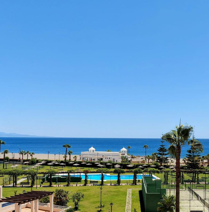 Noria 2, Pied Dans Le Sable, Magnifique Vue Mer, Piscine, Garage, Climatisation San Luis de Sabinillas Luaran gambar