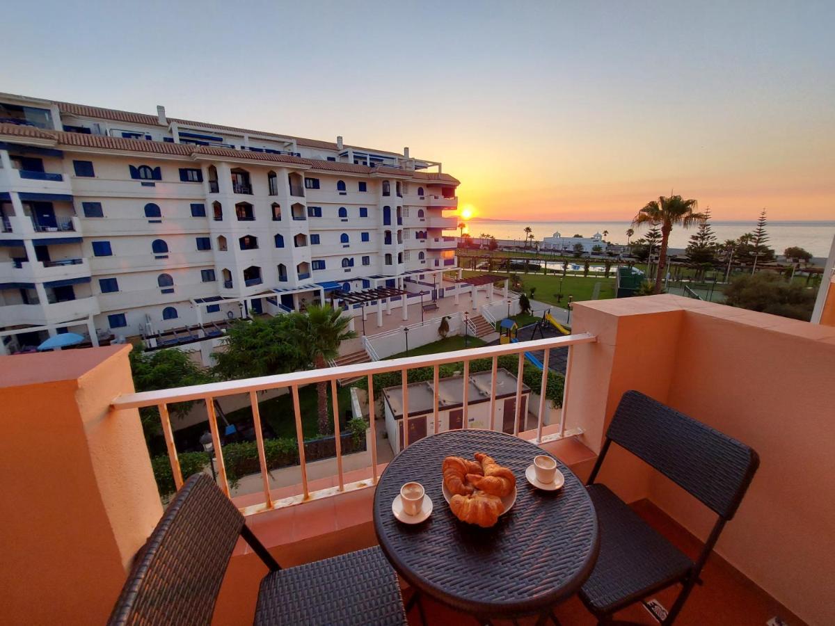 Noria 2, Pied Dans Le Sable, Magnifique Vue Mer, Piscine, Garage, Climatisation San Luis de Sabinillas Luaran gambar
